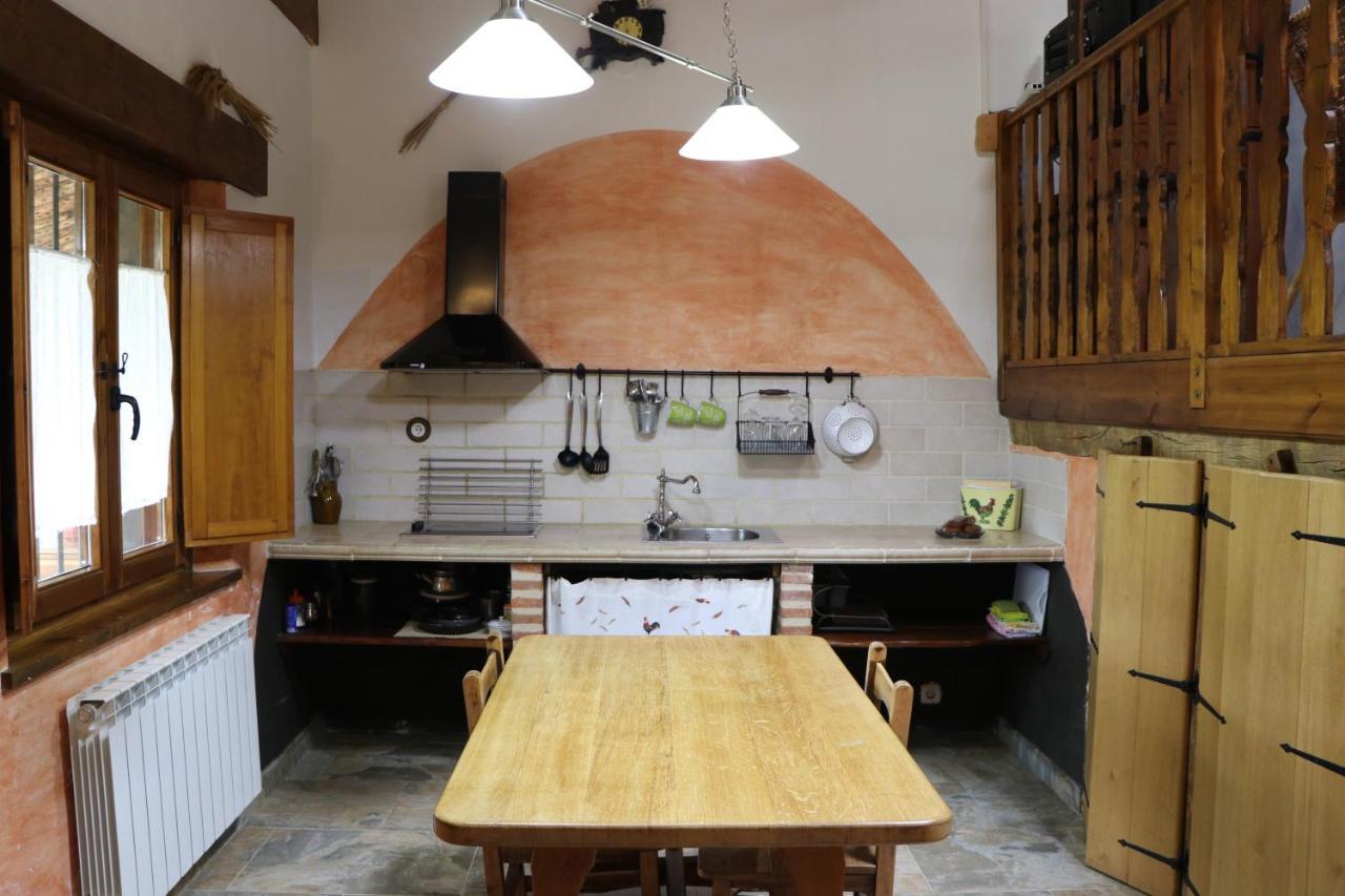 Apartamentos Rurales Casa Lafuente Luquiano المظهر الخارجي الصورة